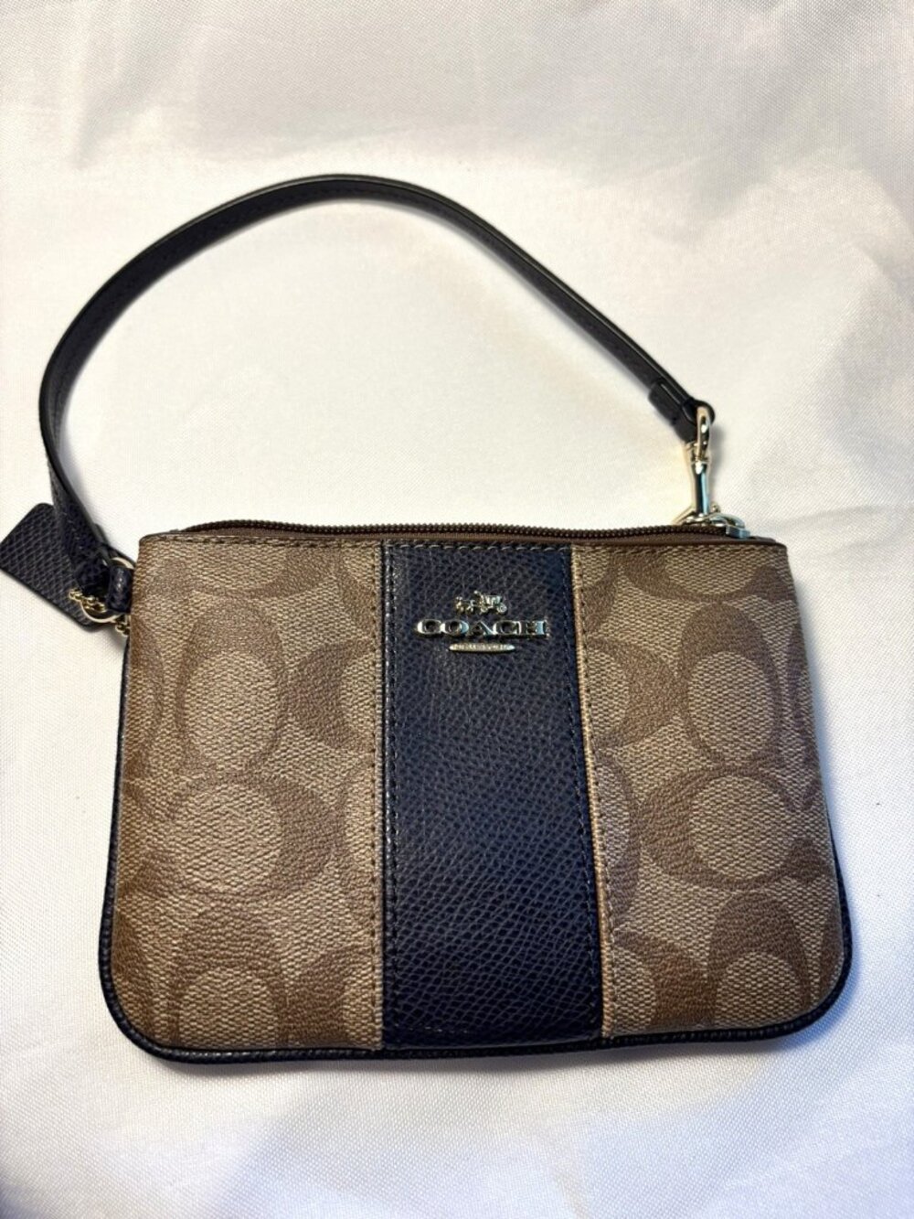 coach wristlet leather Signature Design